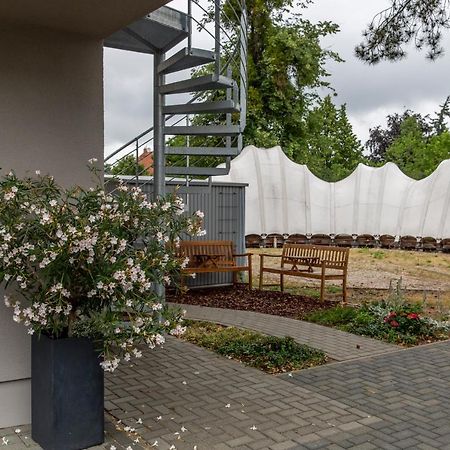 Appartements Am Bauhaus Dessau-Rosslau Exteriör bild