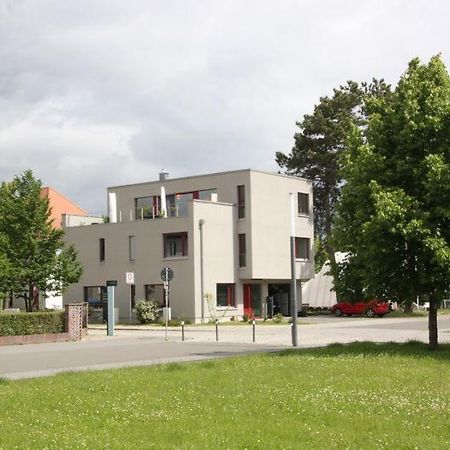 Appartements Am Bauhaus Dessau-Rosslau Exteriör bild